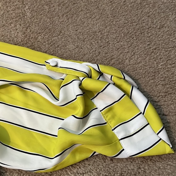 Torrid Blouse - Picture 5 of 6